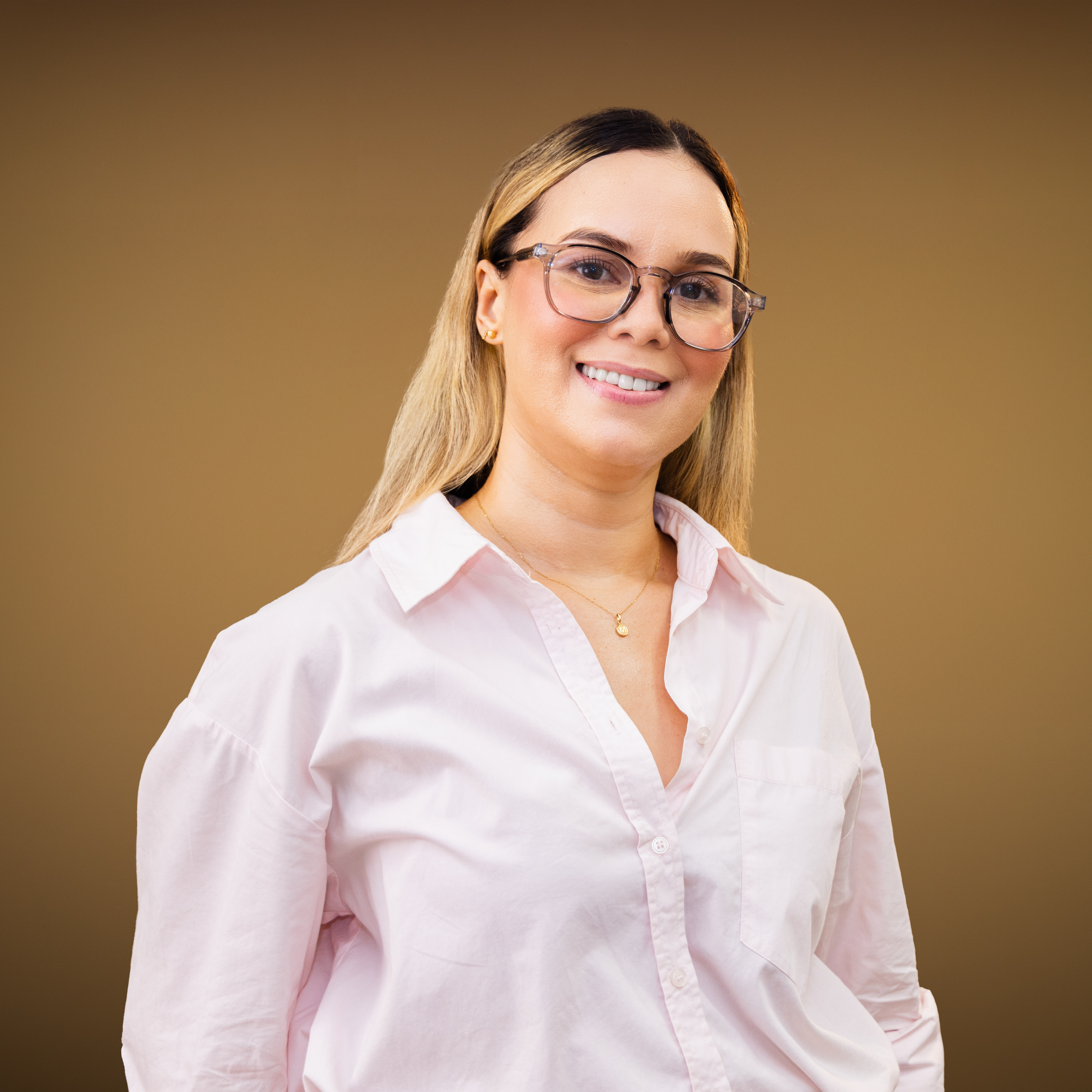 Martha Vides Robles, Abogada · Derecho Corporativo y Comercial en Hernández & Abogados, Barranquilla